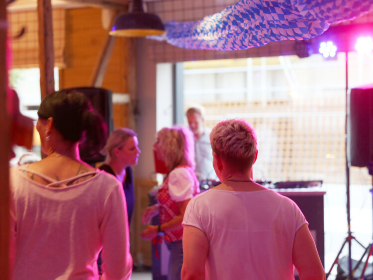 Foto Feier 1 Jahr hofbräu am Ostertor