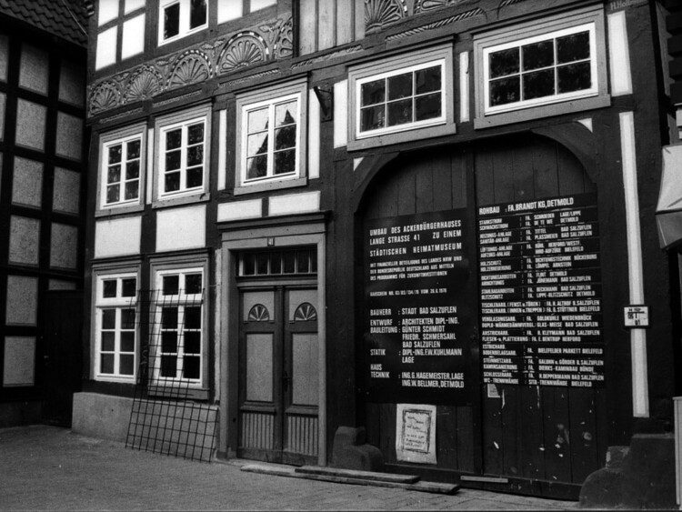 Umbau des Ackerbürgerhauses Lange Straße 41 zu einem städtischen Heimatmuseum