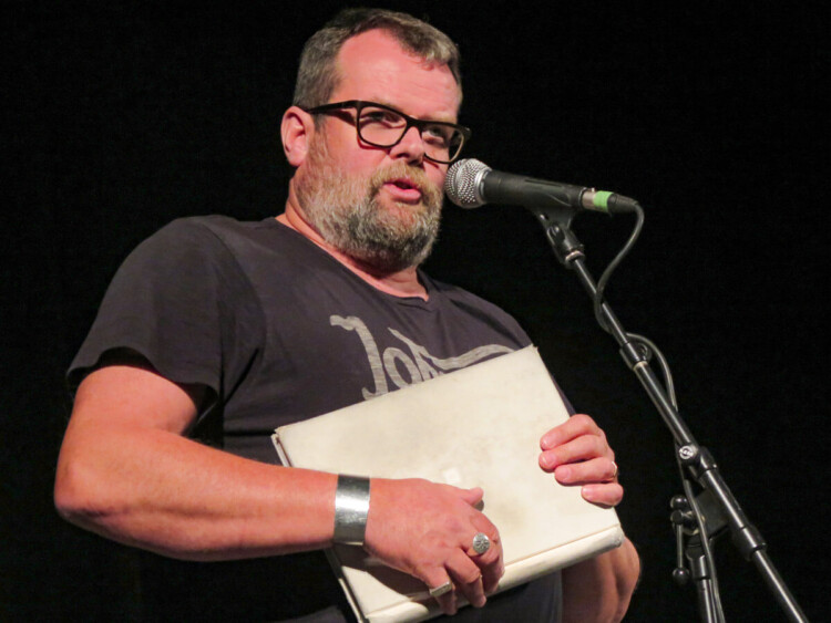 Jochen Malmsheimer mit seinem Programm Dogensuppe Herzogin in Bad Salzuflen