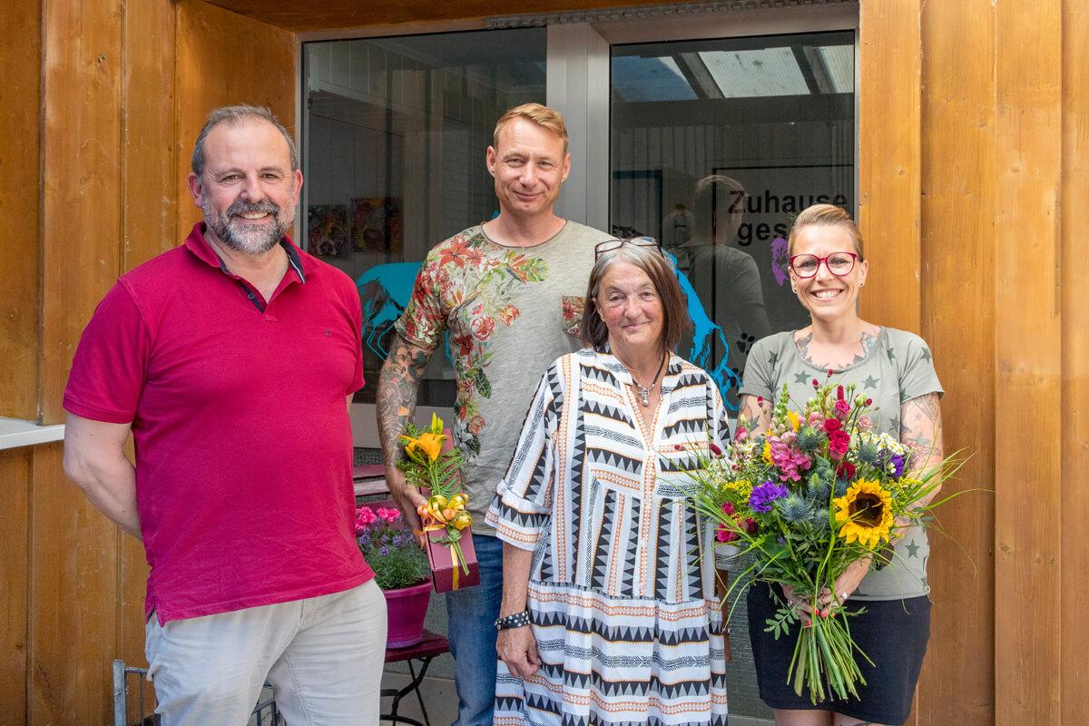 Firma ADK aus Herford spendet Heizanlage an Tierheim Bad Salzuflen